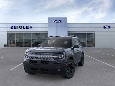 New 2025 Ford Bronco Sport Outer Banks AWD/4WD image 2
