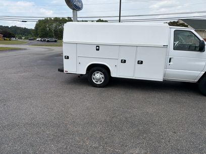 New 2026 Ford E-350 and Econoline 350 Super Duty w/ Power Equipment Group