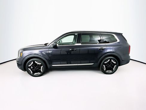 Used 2025 Kia Telluride S image 4