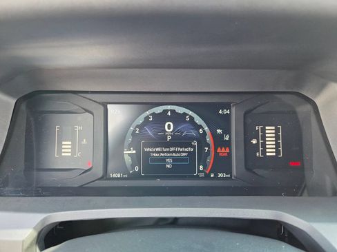 Certified 2025 Toyota Tacoma SR5 AWD/4WD image 26