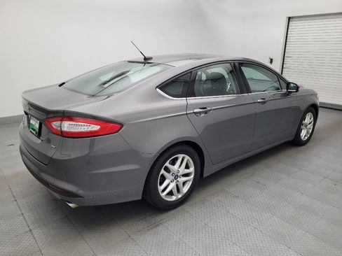 Used 2014 Ford Fusion SE FWD image 9