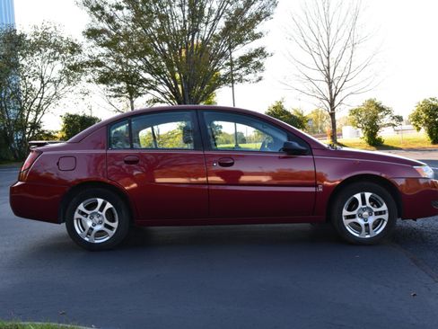 Used 2004 Saturn ION Level 2 image 4