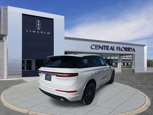 Used 2025 Lincoln Corsair Reserve w/ Jet Appearance Package image 3