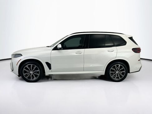 Used 2024 BMW X5 xDrive40i w/ M Sport Package AWD/4WD image 8