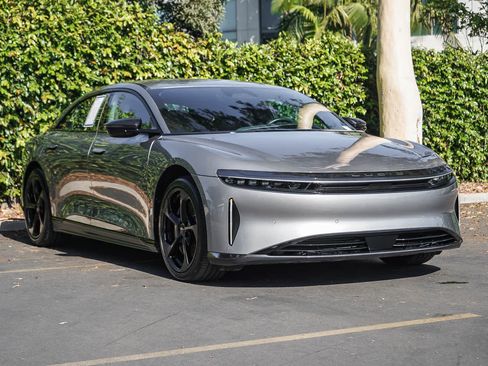 Used 2024 Lucid Air Touring AWD/4WD image 3