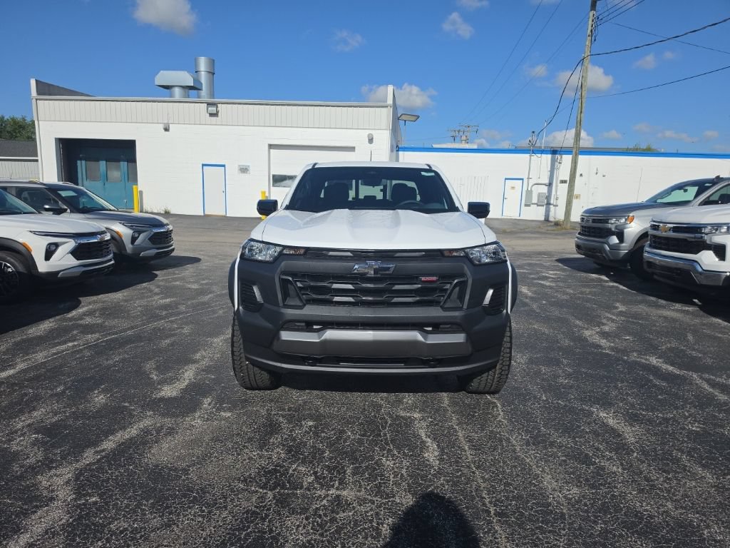 New 2026 Chevrolet Colorado Trail Boss AWD/4WD image 2