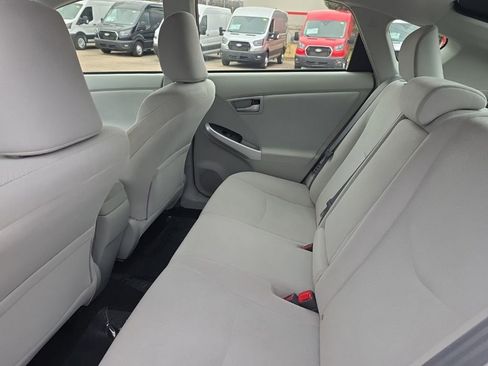 Used 2013 Toyota Prius Two image 11