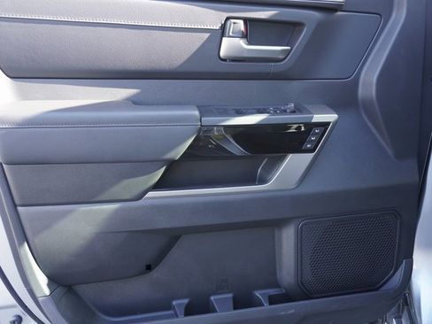 New 2025 Toyota Tundra Limited image 22