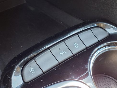 Used 2023 Buick Encore GX Select w/ Experience Buick Package FWD image 20