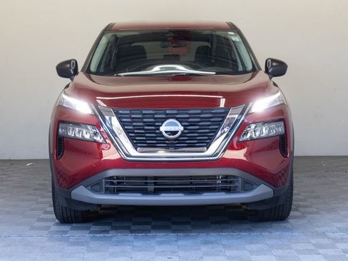 Used 2023 Nissan Rogue S image 4