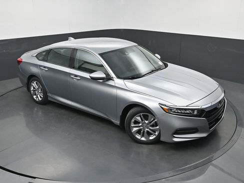 Used 2018 Honda Accord LX image 28