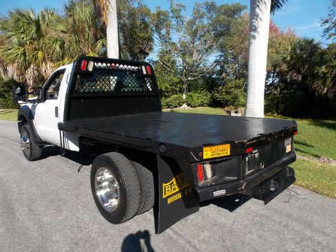 Used 2012 Ford F550 4x4 Regular Cab Super Duty w/ Trailer Tow Pkg image 5