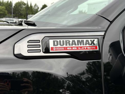 Used 2025 GMC Sierra 2500 AT4 w/ AT4 Premium Plus Package AWD/4WD image 41