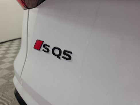 New 2026 Audi SQ5 Premium Plus AWD/4WD image 9