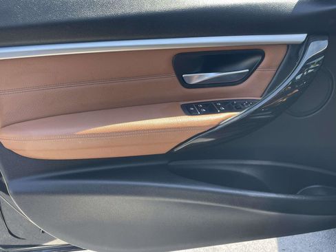Used 2017 BMW 330i Sedan RWD image 14