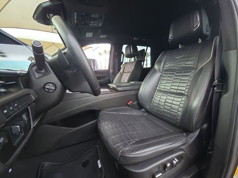 Used 2021 Cadillac Escalade Premium Luxury Platinum image 20