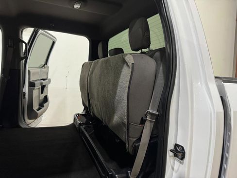 Used 2019 Ford F150 XLT w/ Equipment Group 301A Mid AWD/4WD image 18