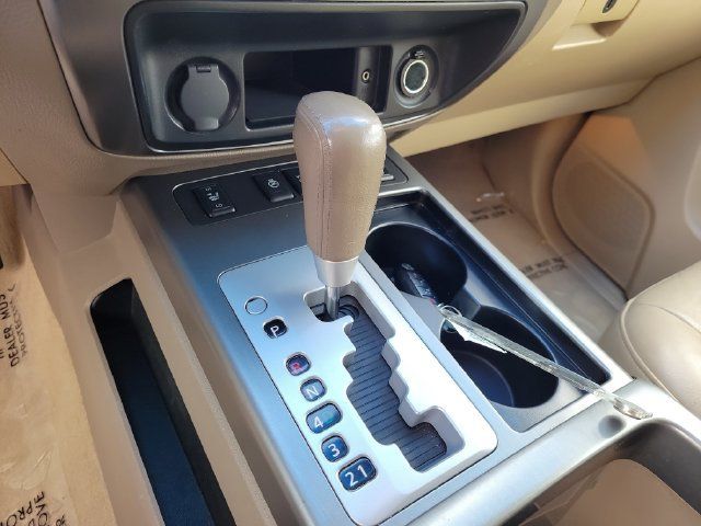 Used 2011 Nissan Armada Platinum w/ 2nd Row Captain Seat Pkg AWD/4WD image 33