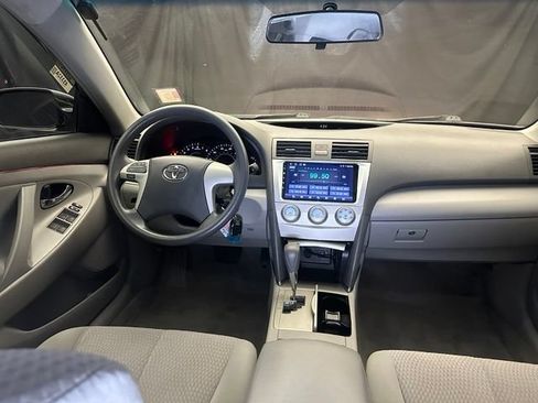Used 2011 Toyota Camry LE FWD image 20