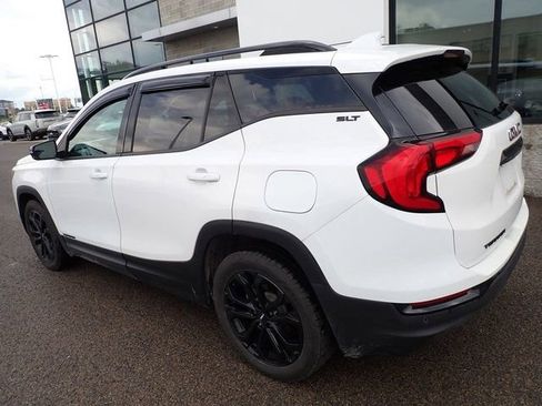 Used 2020 GMC Terrain SLT w/ Preferred Package AWD/4WD image 2
