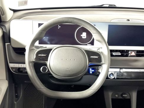 Used 2024 Hyundai Ioniq 5 SEL image 13