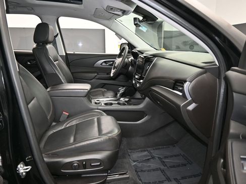 Used 2021 Chevrolet Traverse Premier w/ Redline Edition image 64
