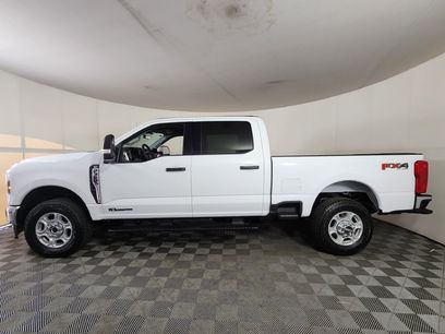 New 2026 Ford F350 XLT w/ FX4 Off-Road Package