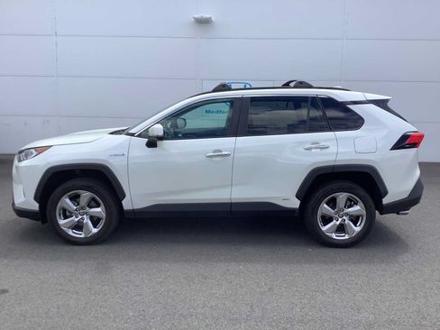 Used 2021 Toyota RAV4 Limited AWD/4WD image 2