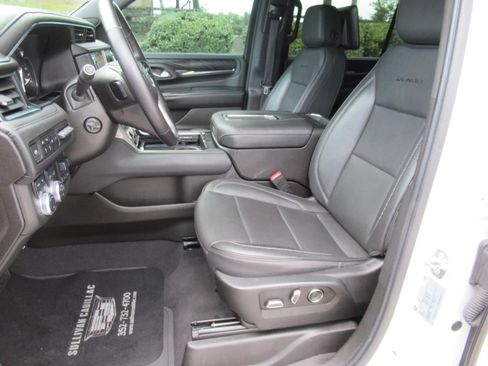 Used 2021 GMC Yukon XL Denali w/ Denali Ultimate Package AWD/4WD image 22