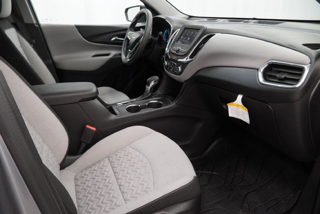 Certified 2024 Chevrolet Equinox LS w/ LS Convenience Package AWD/4WD image 40