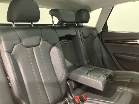 Used 2018 Audi Q5 2.0T Premium Plus w/ Premium Plus Package AWD/4WD image 48