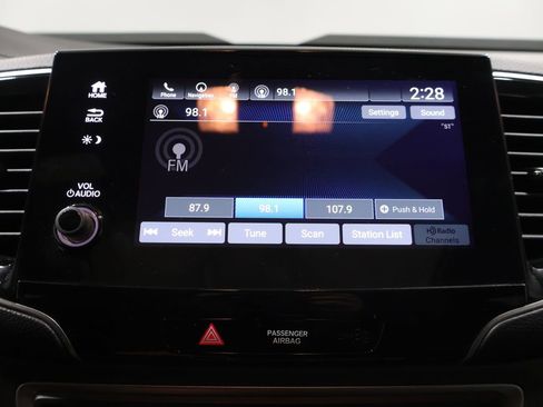 Used 2024 Honda Passport TrailSport image 33