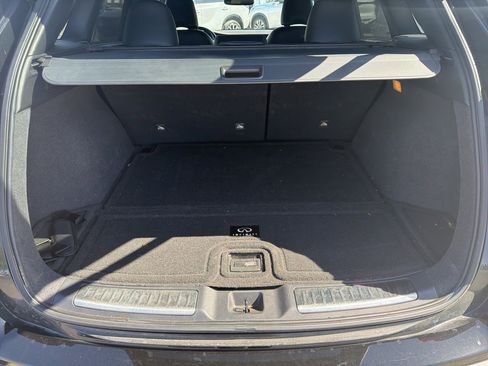 Used 2019 INFINITI QX50 Essential w/ Sensory Package AWD/4WD image 12