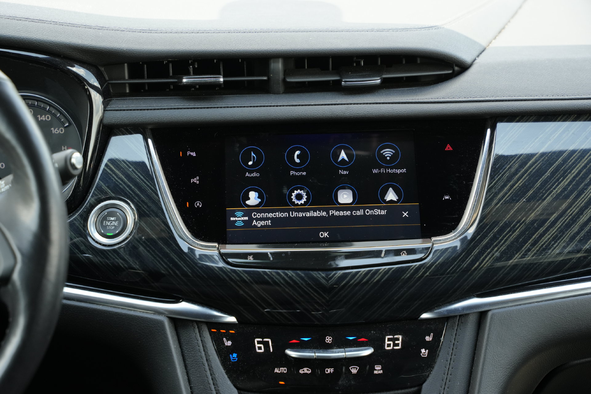 Used 2024 Cadillac XT6 Premium Luxury w/ Technology Package AWD/4WD image 13