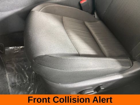 Used 2025 Nissan Altima 2.5 SV FWD image 14