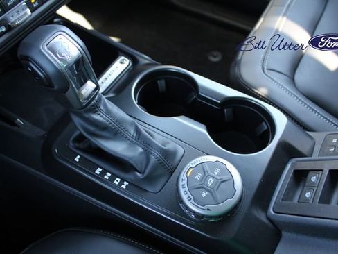 New 2025 Ford Bronco Outer Banks image 13