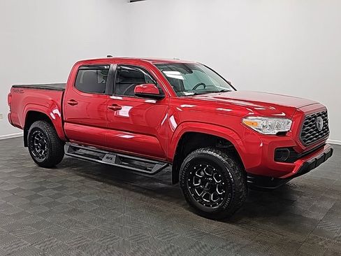 Used 2022 Toyota Tacoma SR image 1
