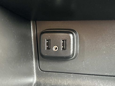Used 2021 Chevrolet Colorado LT w/ Fleet Safety Package AWD/4WD image 23