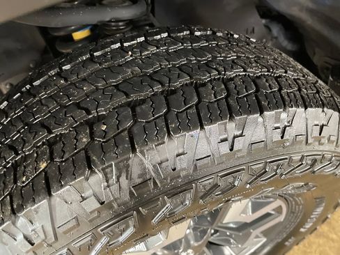 Certified 2023 Toyota Tacoma TRD Off-Road image 26