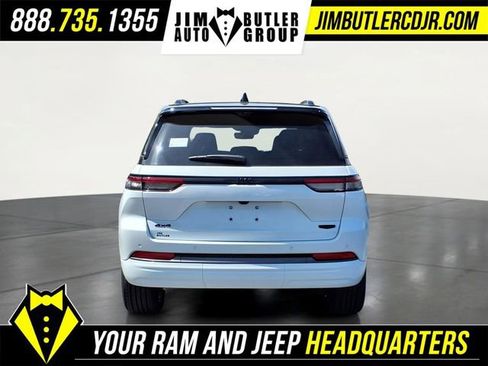 New 2026 Jeep Grand Cherokee Summit AWD/4WD image 4
