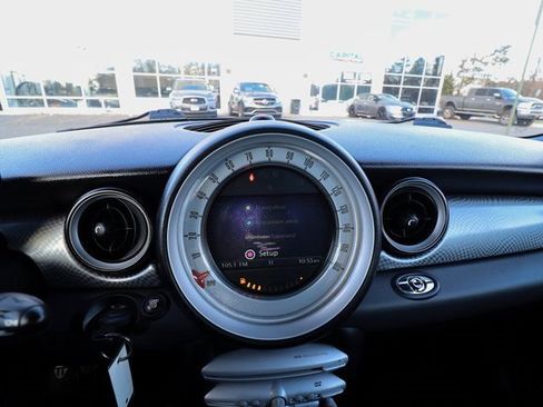 Used 2010 MINI Cooper S image 7