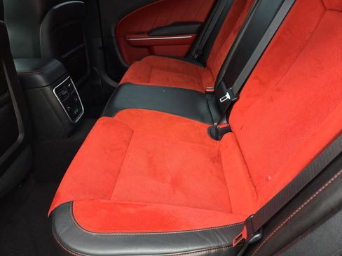 Used 2022 Dodge Charger Scat Pack RWD image 17