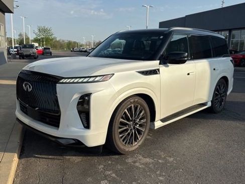 Used 2025 INFINITI QX80 Autograph image 2