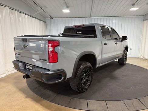 Certified 2024 Chevrolet Silverado 1500 ZR2 w/ Technology Package image 10