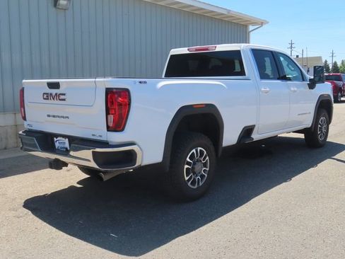Used 2024 GMC Sierra 3500 SLE w/ SLE Convenience Package AWD/4WD image 4