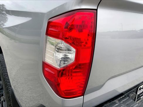 Used 2016 Toyota Tundra SR5 RWD image 28