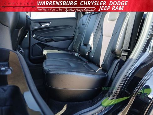 Used 2020 Ford Edge Titanium w/ Equipment Group 301A image 13