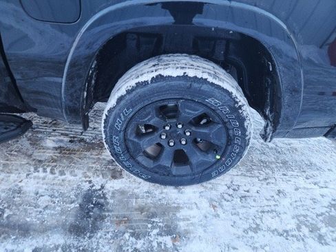 New 2026 RAM 1500 4x4 Crew Cab image 26