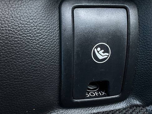 Used 2025 MAZDA CX-50 AWD 2.5 S w/ Select Package image 16