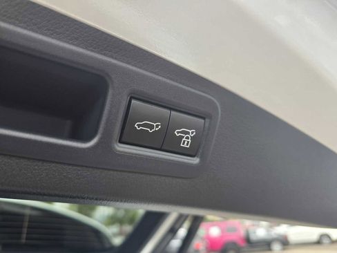 New 2025 Lexus RX 350 FWD image 18